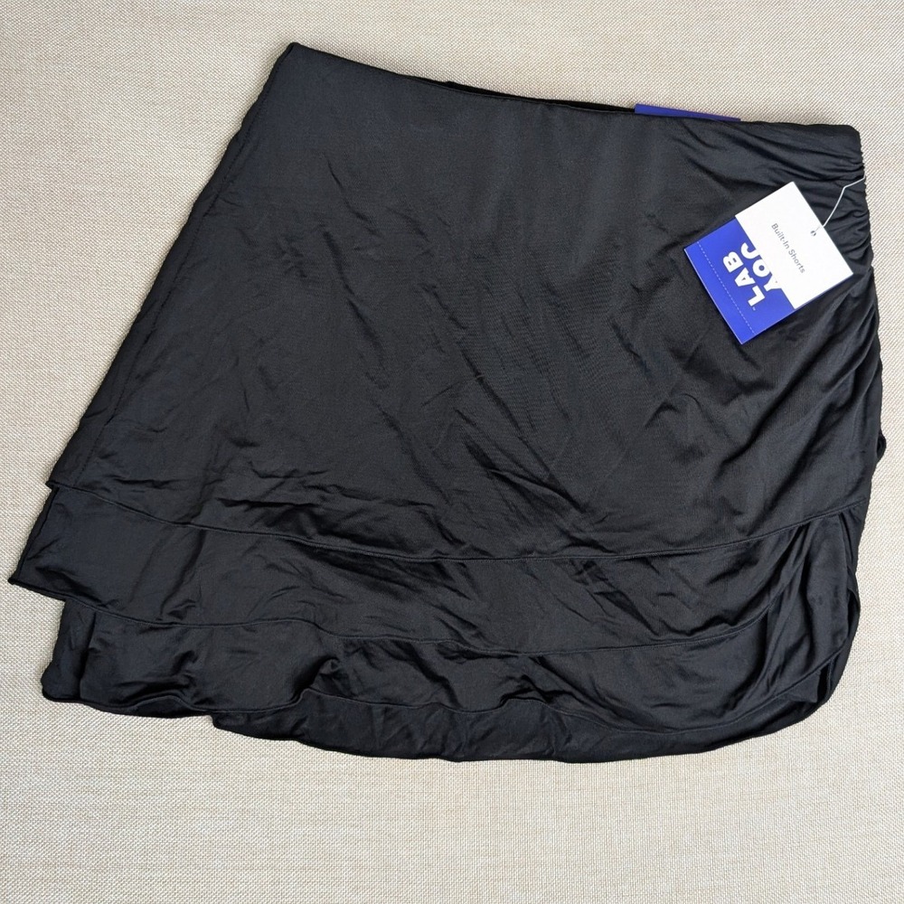 JOYLAB Active Skort Womens XS Black NWT Tiered Ruffle Athletic Built-in Shorts
